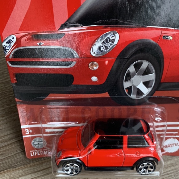 Matchbox Car 2003 Mini Cooper S Red 4/6 MB Mattel New Series 2024 Collectible - Picture 4 of 5